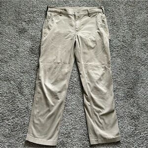 Classic Men's Khaki Chinos